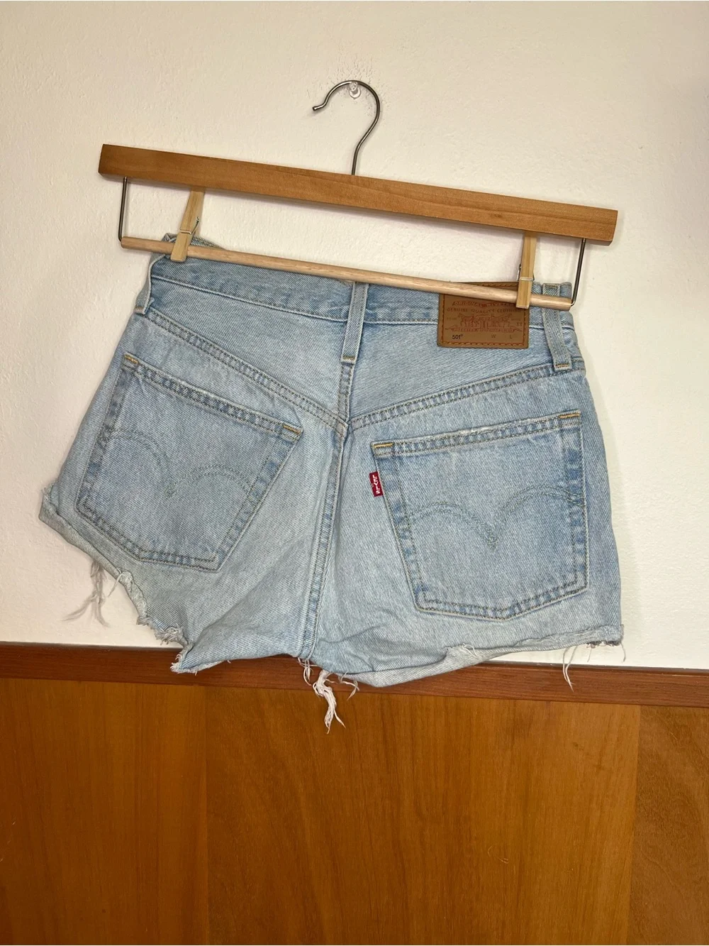 Shorts - Picture 2 of 3